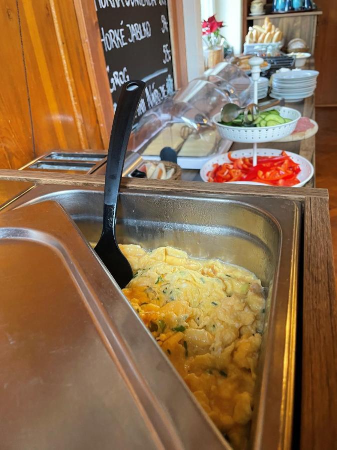 Horský Hotel Dobrá Chata Stachy Esterno foto