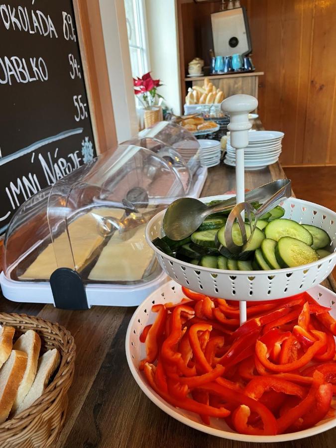 Horský Hotel Dobrá Chata Stachy Esterno foto