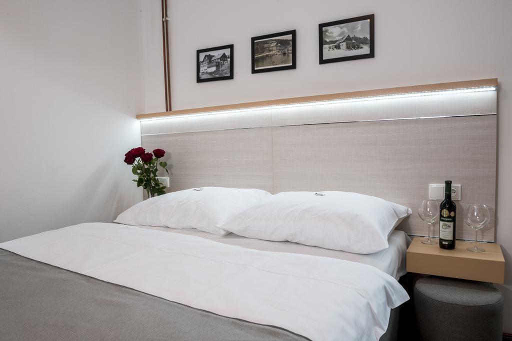 Horský Hotel Dobrá Chata Stachy Esterno foto